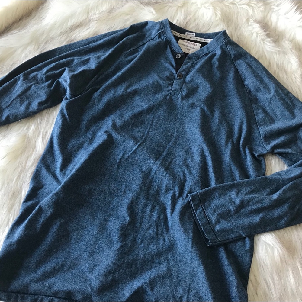 Men’s Knit Top
